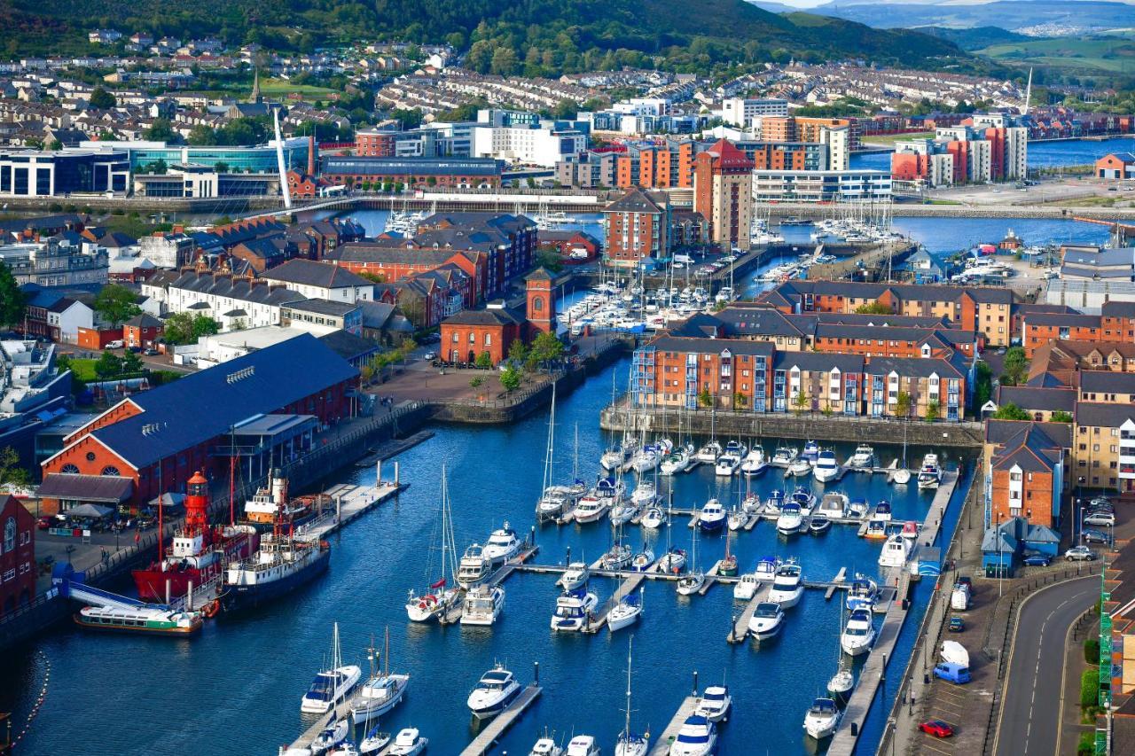 Meridian Quay Apartments, By Jsw Short Stay Swansea Luaran gambar